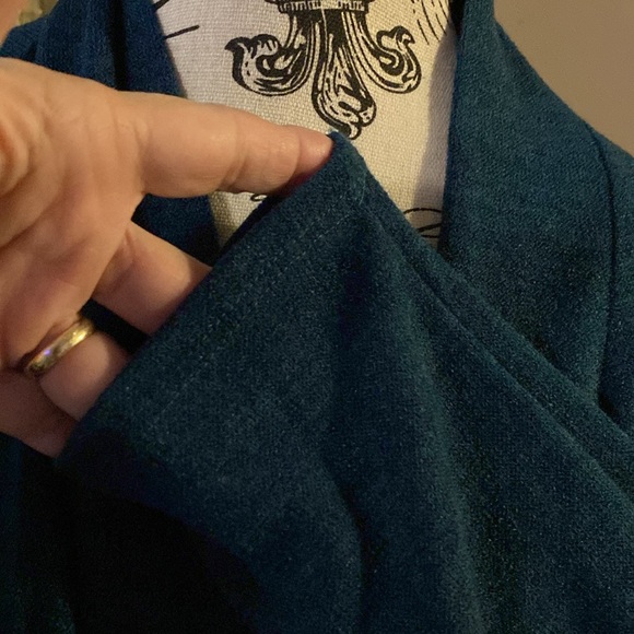 Duster - Picture 4 of 6